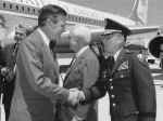 MG Chen greets Vice President George	H.W. Bush chenbush.jpg (31472 bytes)